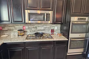 12209 W Davis Ln, Avondale, AZ 85323 - Photo 6