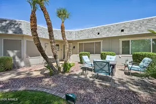 10306 W Loma Blanca Dr, Sun City, AZ 85351 - Photo 2