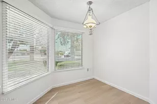 10306 W Loma Blanca Dr, Sun City, AZ 85351 - Photo 8