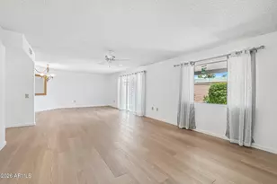 10306 W Loma Blanca Dr, Sun City, AZ 85351 - Photo 12