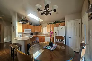 650 N Hawes Rd, Mesa, AZ 85207 - Photo 6