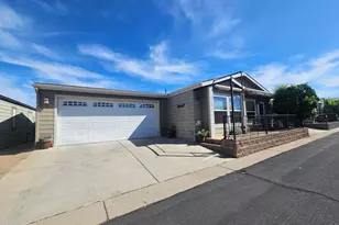 650 N Hawes Rd, Mesa, AZ 85207 - Photo 2