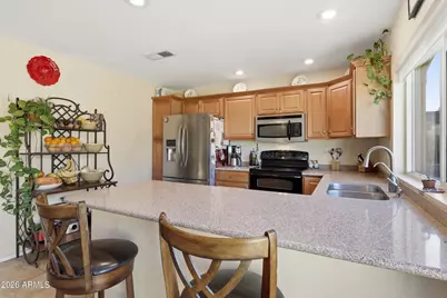 10208 N 39th Lane, Phoenix, AZ 85051 - Photo 4