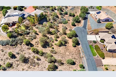 1426 N Rustlers Roost -- #104, Dewey, AZ 86327 - Photo 12