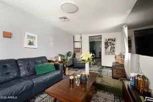 6952 W Wolf St, Phoenix, AZ 85033 - Photo 14