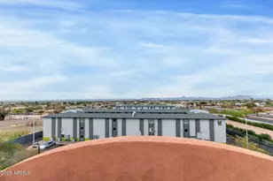 111 W Beth Dr, Phoenix, AZ 85041 - Photo 14