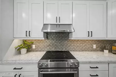 7013 N Barbados Place, Phoenix, AZ 85021 - Photo 18