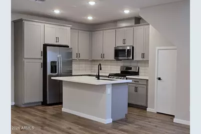 740 E Lark Street #102, Gilbert, AZ 85297 - Photo 4