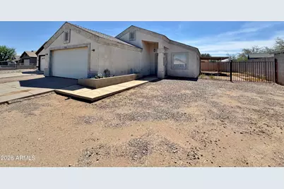 9069 W Oneida Drive, Arizona City, AZ 85123 - Photo 2