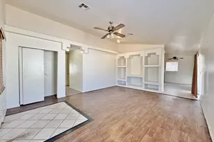 9069 W Oneida Dr, Arizona City, AZ 85123 - Photo 4