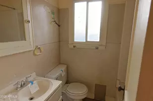 2206 N Laurel Ave, Phoenix, AZ 85007 - Photo 10