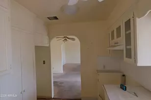 2206 N Laurel Ave, Phoenix, AZ 85007 - Photo 12