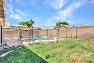 8916 W Deanna Dr, Peoria, AZ 85382 - Photo 28