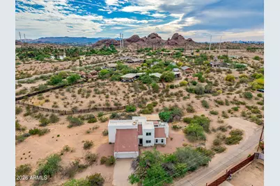 211 E Campo Desierto Road, Tempe, AZ 85288 - Photo 2