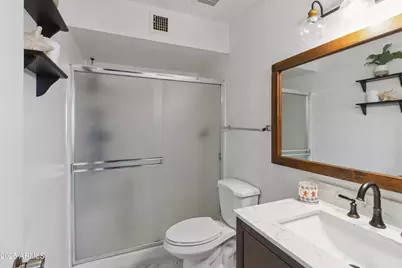 8410 N 32nd Avenue, Phoenix, AZ 85051 - Photo 16