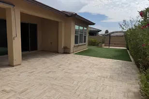 25718 N 20th Ave, Phoenix, AZ 85085 - Photo 4