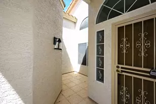 6214 E Virginia St, Mesa, AZ 85215 - Photo 32