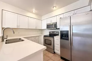 1717 E Union Hills Dr, Phoenix, AZ 85024 - Photo 20