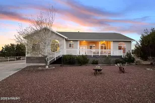 1343 W Elk Crest Way, Eagar, AZ 85925 - Photo 2