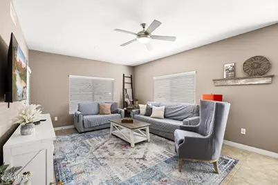 5450 E Deer Valley Drive #1193, Phoenix, AZ 85054 - Photo 4