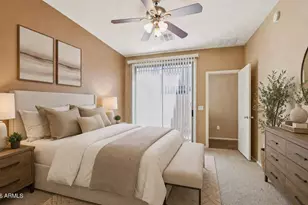 42424 N Gavilan Peak Pkwy, Anthem, AZ 85086 - Photo 4