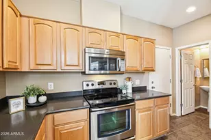 42424 N Gavilan Peak Pkwy, Anthem, AZ 85086 - Photo 8