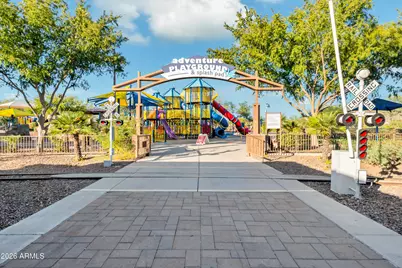 42424 N Gavilan Peak Parkway #33104, Anthem, AZ 85086 - Photo 44