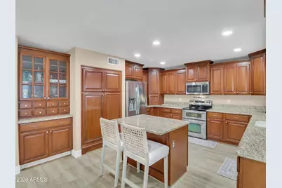 3347 E Rockwood Drive, Phoenix, AZ 85050 - Photo 6