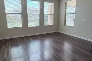 9519 W Fallen Leaf Ln, Peoria, AZ 85383 - Photo 10