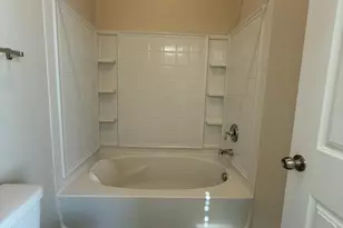 2725 E Mine Creek Rd, Phoenix, AZ 85024 - Photo 18