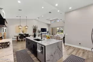 3927 N 13th Pl, Phoenix, AZ 85014 - Photo 16