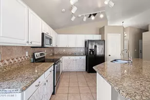 7662 E Peralta Ave, Mesa, AZ 85212 - Photo 12