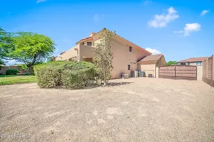 9601 W Keyser Dr, Peoria, AZ 85383 - Photo 42