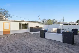 8025 N 11th Pl, Phoenix, AZ 85020 - Photo 36
