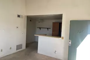 623 W Guadalupe Rd, Mesa, AZ 85210 - Photo 4
