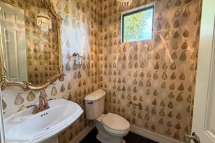 1621 W Winter Dr, Phoenix, AZ 85021 - Photo 12