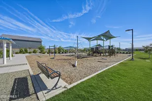 2022 E New Bonnet Ln, San Tan Valley, AZ 85140 - Photo 34