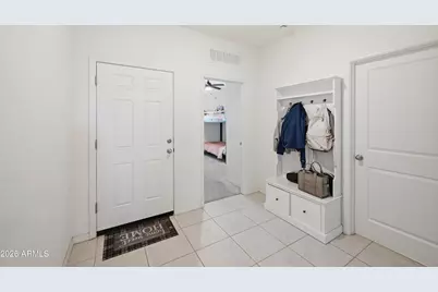 2022 E New Bonnet Lane, San Tan Valley, AZ 85140 - Photo 4