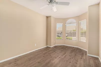 2412 E Wescott Drive, Phoenix, AZ 85050 - Photo 18