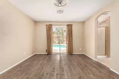 2412 E Wescott Drive, Phoenix, AZ 85050 - Photo 14