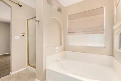 2412 E Wescott Drive, Phoenix, AZ 85050 - Photo 4