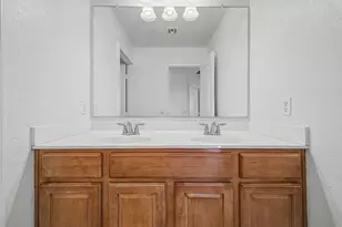 18436 W Nambe St, Goodyear, AZ 85338 - Photo 24