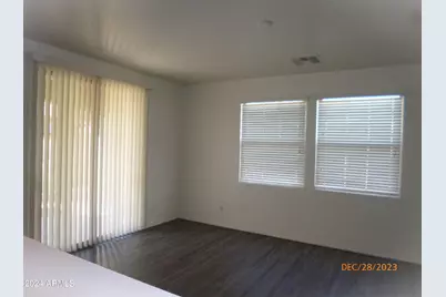 18436 W Nambe Street, Goodyear, AZ 85338 - Photo 4