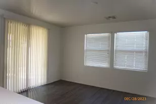 18436 W Nambe St, Goodyear, AZ 85338 - Photo 4