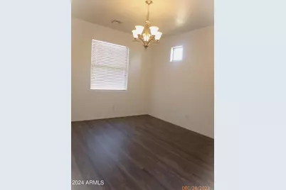 18436 W Nambe Street, Goodyear, AZ 85338 - Photo 6