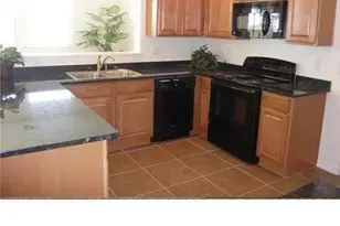 18436 W Nambe St, Goodyear, AZ 85338 - Photo 2