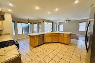 672 W Raven Dr, Chandler, AZ 85286 - Photo 20