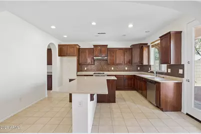 1104 E Gail Drive, Chandler, AZ 85225 - Photo 4