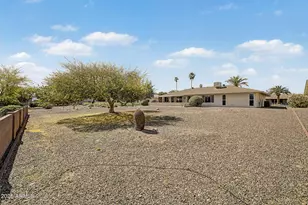 11069 W Winchester Dr, Sun City, AZ 85351 - Photo 30
