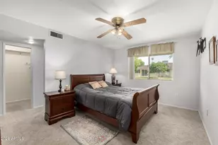 10428 W Roundelay Cir, Sun City, AZ 85351 - Photo 16